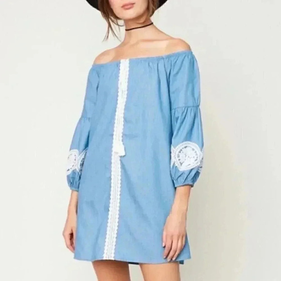 Dresses & Skirts - Off Shoulder Tunic Dress